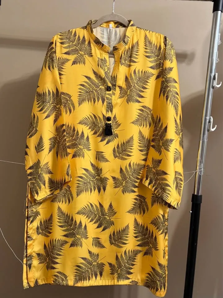 Yellow Silk Tailor Stitch Kurta, photo 2 of 3