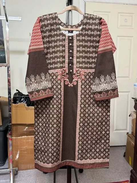 Brown Branded Khaddar Dress, photo 4