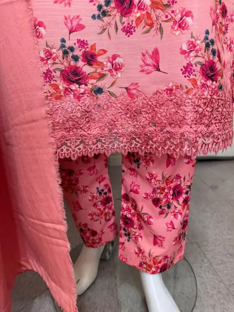 Pink Floral Branded Khaddar Suit with Shawl, photo 5