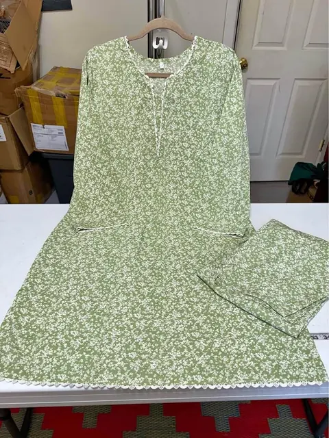 Green Georgette Tailor Stitch 2-Piece Suit