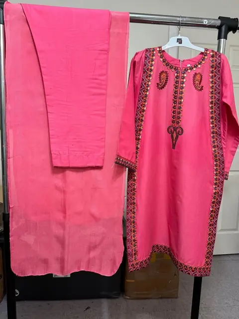 Pink Pakistani 3-Piece Suit for Little Girl, photo 3