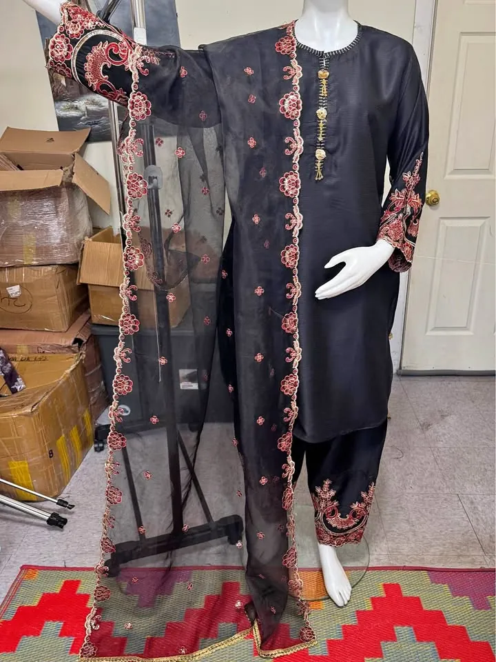 Kotail Linen Shalwar Suit, photo 1 of 5