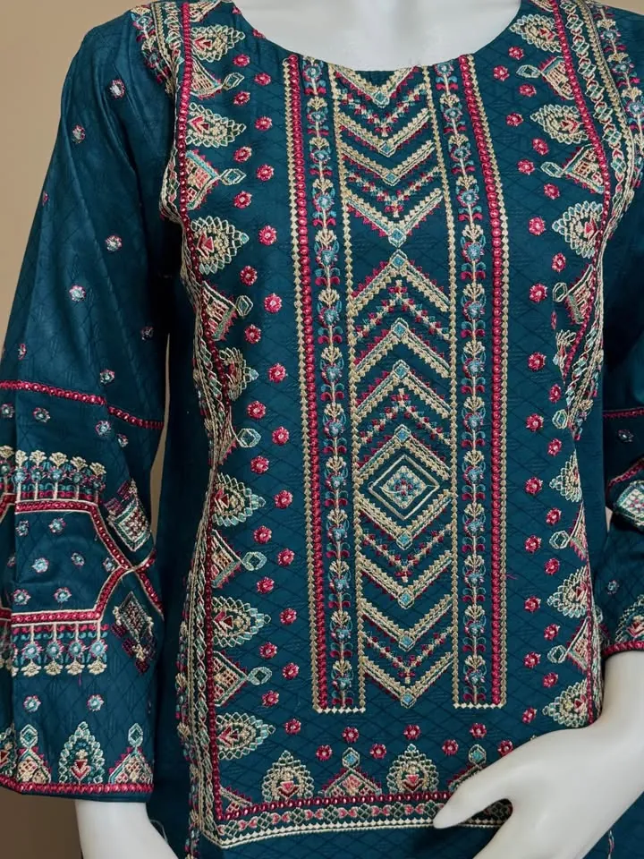 Cotton Both Sides Embroidered Kurti, photo 2 of 5