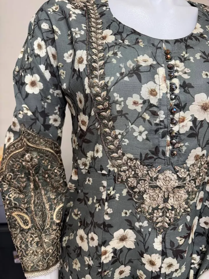 Doria Lawn Maxi Dress with Embroidered Motif, photo 5 of 5