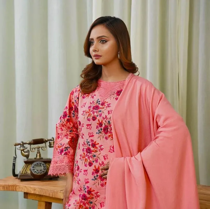 Pink Floral Branded Khaddar Embroidered Dress, photo 3 of 8