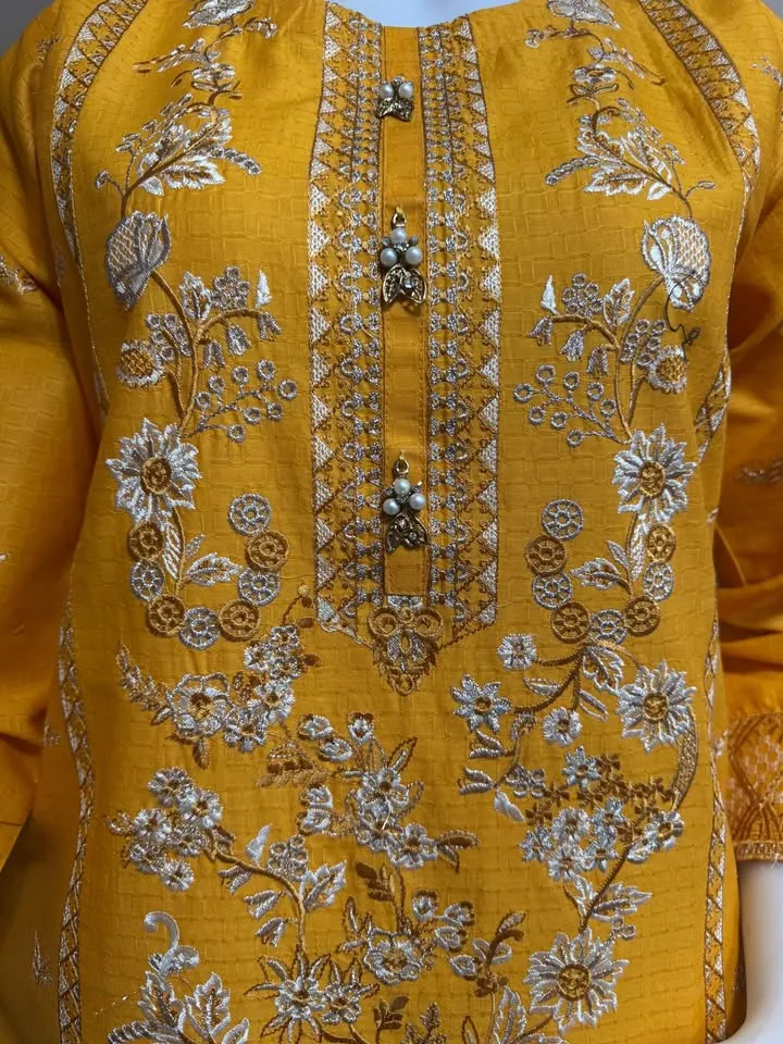 Cotton Embroidered Kurti / Top, photo 3 of 4
