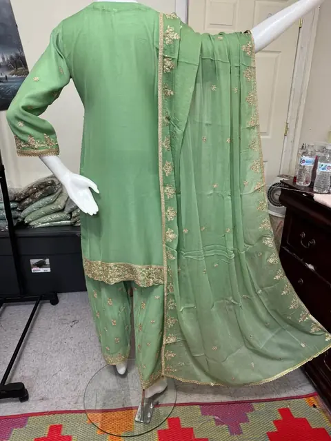 Green Chiffon Party Wear Dress, photo 5