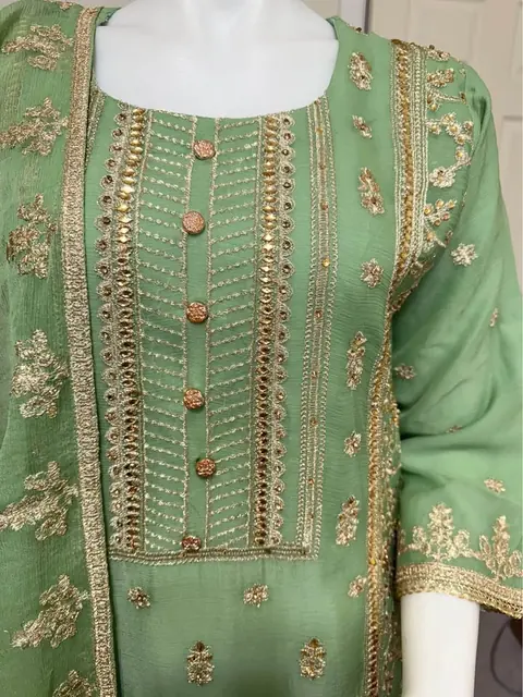 Green Chiffon Party Wear Dress, photo 6