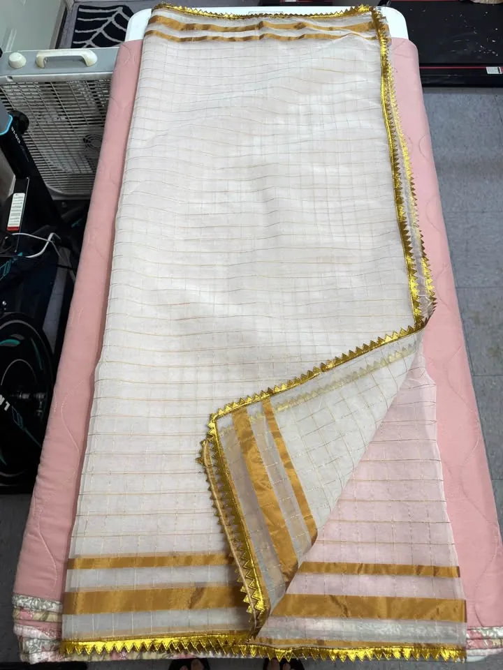 Organza White & Gold Dupatta / Scarves, photo 3 of 5
